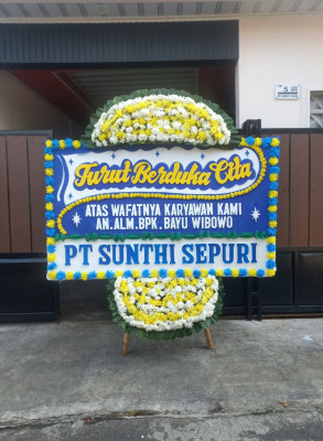 Papan Bunga Duka di Pahlawan